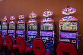 dkicasino user Mobile user and Brand